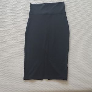 Bebe hi-waisted knit midi skirt